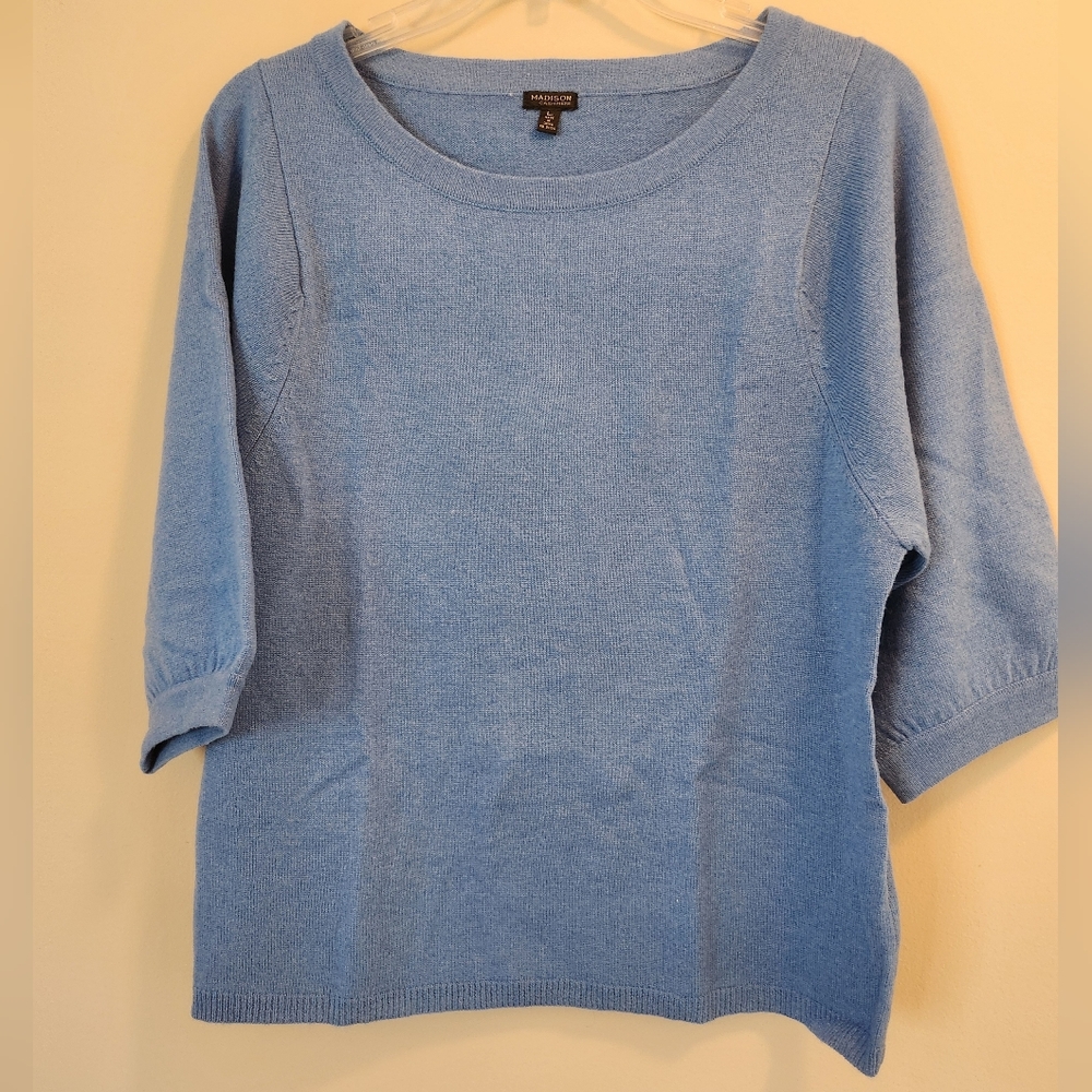 Madison Cashmere Blue Scoop Neck Knit Pullover